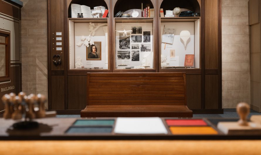 MONTBLANC HAUS EXPLORA LA SIMETRÍA ENTRE LA PALABRA Y EL MUNDO CON ‘WORDS & VOYAGES’